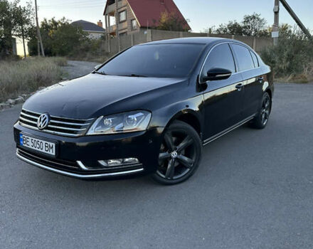 Черный Фольксваген Пассат, объемом двигателя 1.8 л и пробегом 245 тыс. км за 11500 $, фото 4 на Automoto.ua
