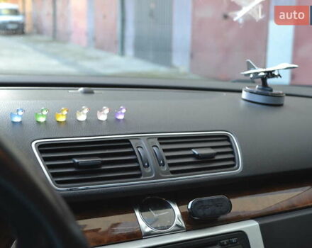 Черный Фольксваген Пассат, объемом двигателя 1.78 л и пробегом 236 тыс. км за 11000 $, фото 10 на Automoto.ua