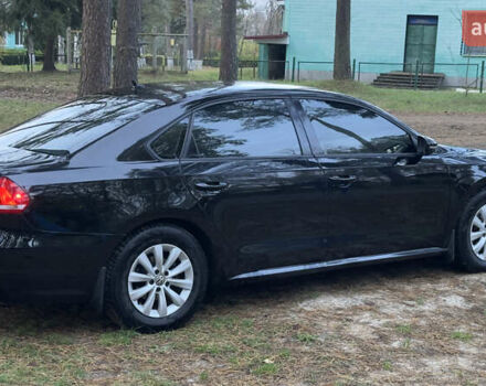 Черный Фольксваген Пассат, объемом двигателя 2.5 л и пробегом 210 тыс. км за 9699 $, фото 4 на Automoto.ua