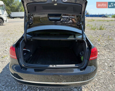 Черный Фольксваген Пассат, объемом двигателя 1.97 л и пробегом 211 тыс. км за 11000 $, фото 15 на Automoto.ua