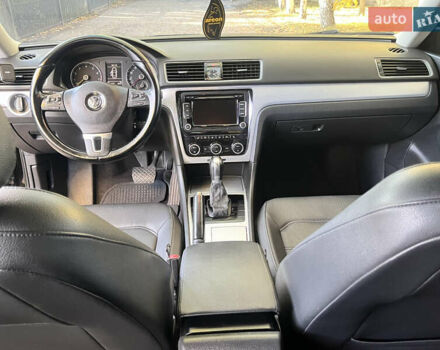 Черный Фольксваген Пассат, объемом двигателя 2.48 л и пробегом 271 тыс. км за 8900 $, фото 6 на Automoto.ua