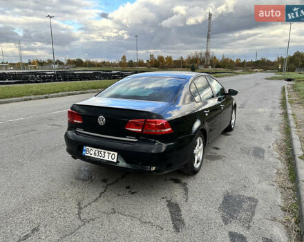 Черный Фольксваген Пассат, объемом двигателя 1.6 л и пробегом 248 тыс. км за 10000 $, фото 3 на Automoto.ua