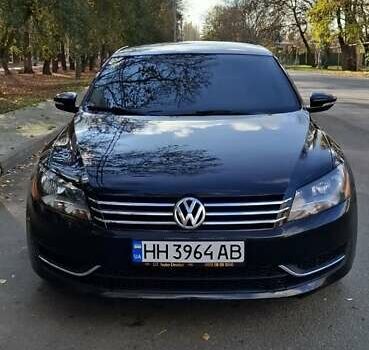 Черный Фольксваген Пассат, объемом двигателя 2.48 л и пробегом 199 тыс. км за 8400 $, фото 6 на Automoto.ua