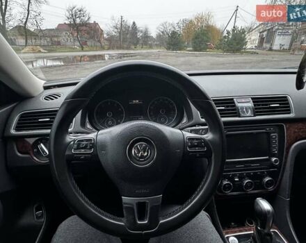 Черный Фольксваген Пассат, объемом двигателя 2.5 л и пробегом 388 тыс. км за 8900 $, фото 10 на Automoto.ua