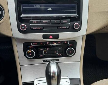 Черный Фольксваген Пассат, объемом двигателя 1.39 л и пробегом 209 тыс. км за 9200 $, фото 11 на Automoto.ua