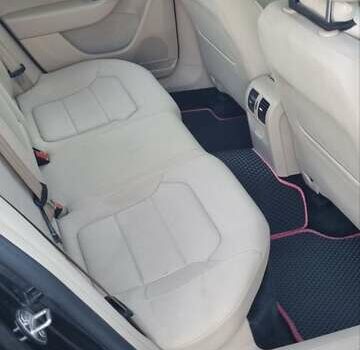 Фольксваген Пассат 2011 в Фастове на Automoto.ua Черный Фольксваген Пассат, объемом двигателя 1.97 л и пробегом 343 тыс. км за 9600 $, фото 19 на Automoto.ua