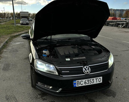 Черный Фольксваген Пассат, объемом двигателя 1.6 л и пробегом 248 тыс. км за 10000 $, фото 19 на Automoto.ua