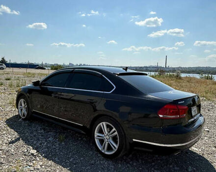 Черный Фольксваген Пассат, объемом двигателя 1.97 л и пробегом 211 тыс. км за 11000 $, фото 2 на Automoto.ua