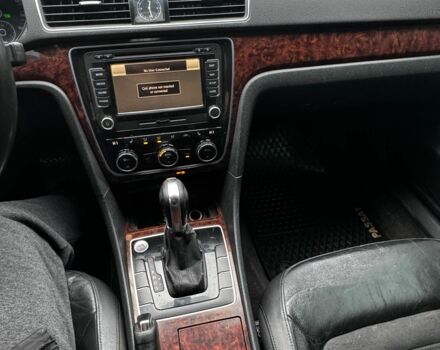 Черный Фольксваген Пассат, объемом двигателя 2.5 л и пробегом 388 тыс. км за 8900 $, фото 10 на Automoto.ua