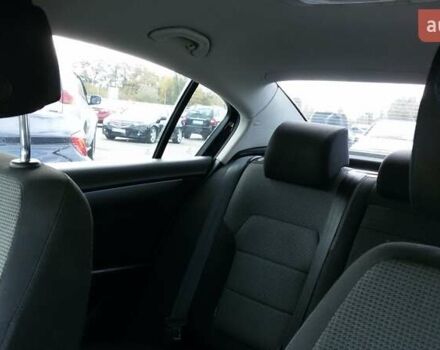 Черный Фольксваген Пассат, объемом двигателя 1.8 л и пробегом 205 тыс. км за 8800 $, фото 4 на Automoto.ua