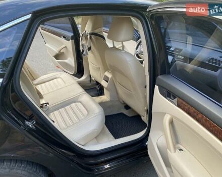 Черный Фольксваген Пассат, объемом двигателя 2.5 л и пробегом 314 тыс. км за 10000 $, фото 8 на Automoto.ua