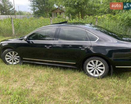 Черный Фольксваген Пассат, объемом двигателя 2.5 л и пробегом 215 тыс. км за 12000 $, фото 16 на Automoto.ua