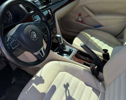 Черный Фольксваген Пассат, объемом двигателя 1.97 л и пробегом 211 тыс. км за 11000 $, фото 11 на Automoto.ua