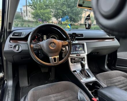 Чорний Фольксваген Пассат, об'ємом двигуна 2 л та пробігом 170 тис. км за 10999 $, фото 12 на Automoto.ua