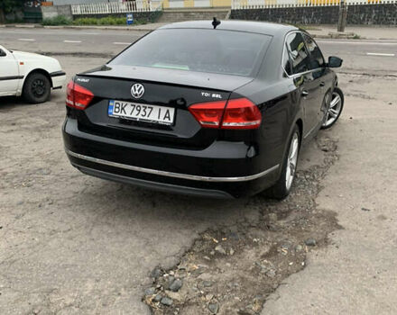 Чорний Фольксваген Пассат, об'ємом двигуна 1.97 л та пробігом 201 тис. км за 10700 $, фото 1 на Automoto.ua