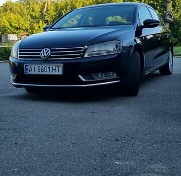 Фольксваген Пассат 2011 в Фастове на Automoto.ua Черный Фольксваген Пассат, объемом двигателя 1.97 л и пробегом 343 тыс. км за 9600 $, фото 4 на Automoto.ua