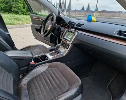 Чорний Фольксваген Пассат, об'ємом двигуна 2 л та пробігом 170 тис. км за 10999 $, фото 5 на Automoto.ua