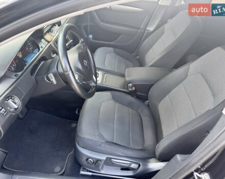 Черный Фольксваген Пассат, объемом двигателя 1.97 л и пробегом 312 тыс. км за 9500 $, фото 12 на Automoto.ua