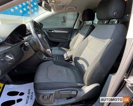 Черный Фольксваген Пассат, объемом двигателя 1.8 л и пробегом 153 тыс. км за 10600 $, фото 13 на Automoto.ua