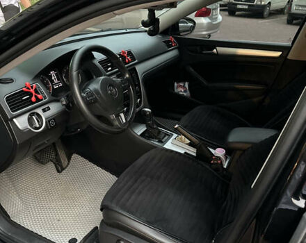 Черный Фольксваген Пассат, объемом двигателя 2.48 л и пробегом 230 тыс. км за 10000 $, фото 8 на Automoto.ua