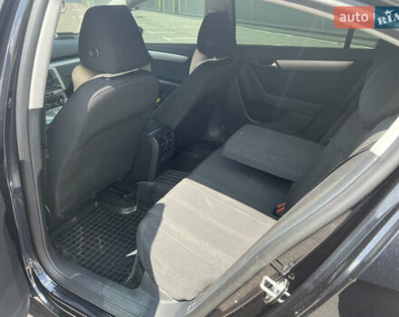 Черный Фольксваген Пассат, объемом двигателя 1.8 л и пробегом 202 тыс. км за 10500 $, фото 5 на Automoto.ua