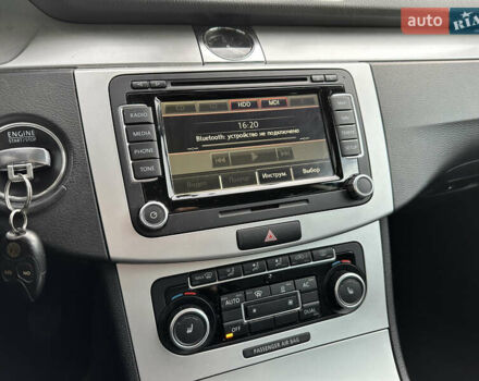 Черный Фольксваген Пассат, объемом двигателя 1.6 л и пробегом 248 тыс. км за 10000 $, фото 14 на Automoto.ua