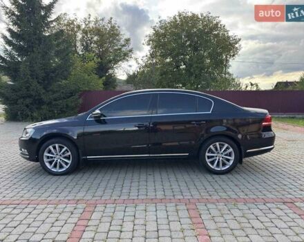 Черный Фольксваген Пассат, объемом двигателя 1.8 л и пробегом 200 тыс. км за 11500 $, фото 13 на Automoto.ua