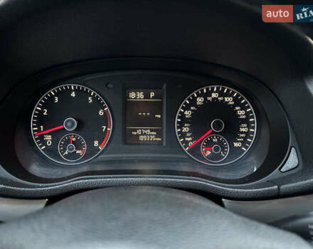 Черный Фольксваген Пассат, объемом двигателя 2.5 л и пробегом 302 тыс. км за 7700 $, фото 6 на Automoto.ua