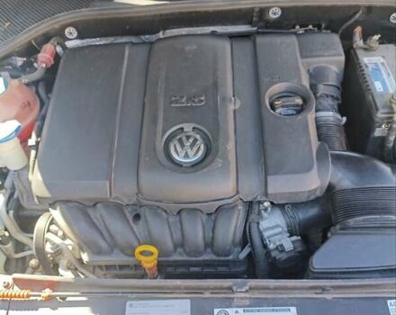 Черный Фольксваген Пассат, объемом двигателя 2.5 л и пробегом 193 тыс. км за 10400 $, фото 12 на Automoto.ua