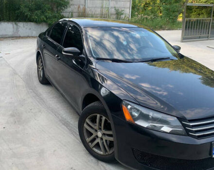 Чорний Фольксваген Пассат, об'ємом двигуна 2.48 л та пробігом 180 тис. км за 9000 $, фото 1 на Automoto.ua