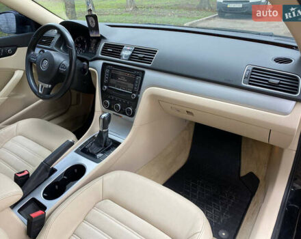 Черный Фольксваген Пассат, объемом двигателя 2 л и пробегом 269 тыс. км за 9900 $, фото 9 на Automoto.ua