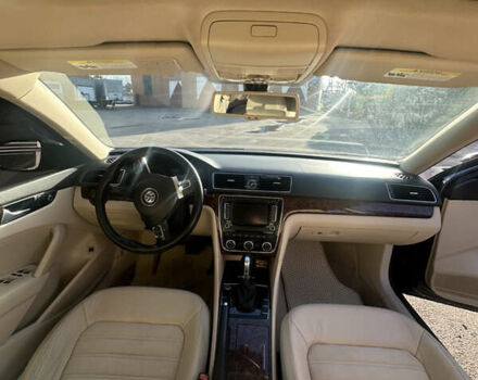 Черный Фольксваген Пассат, объемом двигателя 2.48 л и пробегом 260 тыс. км за 9800 $, фото 15 на Automoto.ua