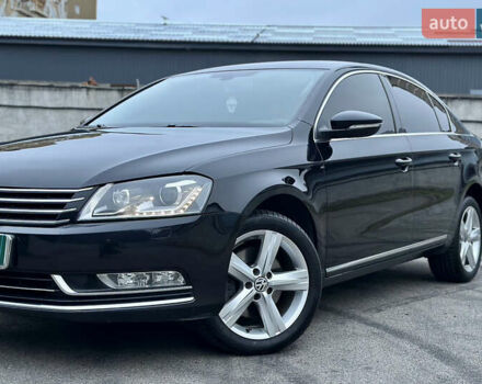 Черный Фольксваген Пассат, объемом двигателя 1.8 л и пробегом 169 тыс. км за 12999 $, фото 13 на Automoto.ua
