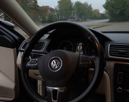 Черный Фольксваген Пассат, объемом двигателя 2 л и пробегом 185 тыс. км за 9000 $, фото 4 на Automoto.ua