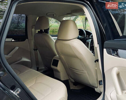 Черный Фольксваген Пассат, объемом двигателя 2.5 л и пробегом 166 тыс. км за 9999 $, фото 18 на Automoto.ua