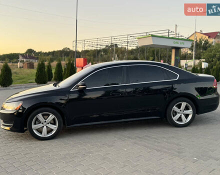 Фольксваген Пассат 2012 в Хмельницком на Automoto.ua Черный Фольксваген Пассат, объемом двигателя 2.48 л и пробегом 215 тыс. км за 10499 $, фото 2 на Automoto.ua