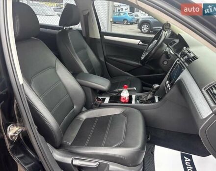 Черный Фольксваген Пассат, объемом двигателя 2.5 л и пробегом 246 тыс. км за 9690 $, фото 15 на Automoto.ua