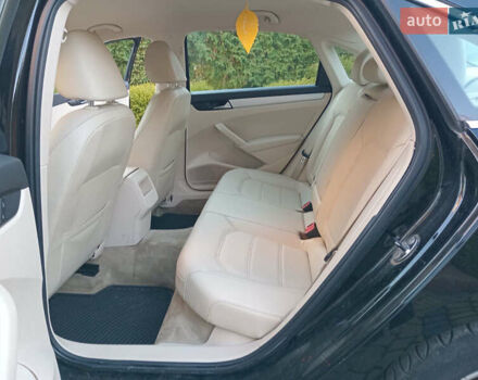 Черный Фольксваген Пассат, объемом двигателя 2.5 л и пробегом 222 тыс. км за 6999 $, фото 15 на Automoto.ua