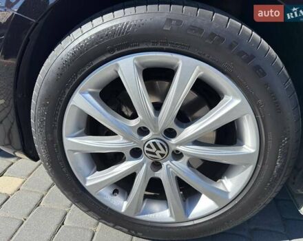 Фольксваген Пассат 2012 в Сторожинце на Automoto.ua Черный Фольксваген Пассат, объемом двигателя 1.97 л и пробегом 254 тыс. км за 14000 $, фото 13 на Automoto.ua