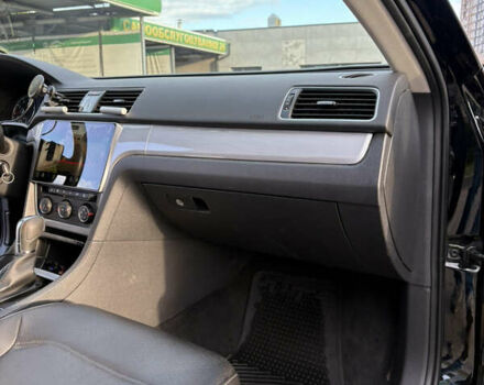 Чорний Фольксваген Пассат, об'ємом двигуна 2.5 л та пробігом 233 тис. км за 9000 $, фото 30 на Automoto.ua