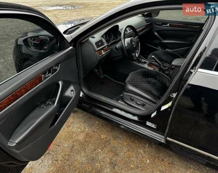 Чорний Фольксваген Пассат, об'ємом двигуна 2.48 л та пробігом 238 тис. км за 9800 $, фото 8 на Automoto.ua