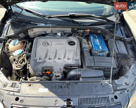 Чорний Фольксваген Пассат, об'ємом двигуна 2 л та пробігом 182 тис. км за 10500 $, фото 11 на Automoto.ua