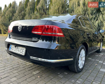 Черный Фольксваген Пассат, объемом двигателя 1.97 л и пробегом 228 тыс. км за 12000 $, фото 81 на Automoto.ua