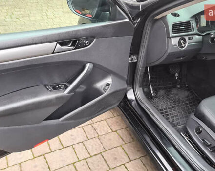 Черный Фольксваген Пассат, объемом двигателя 2.48 л и пробегом 265 тыс. км за 9200 $, фото 16 на Automoto.ua