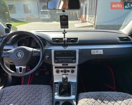 Фольксваген Пассат 2012 в Сторожинце на Automoto.ua Черный Фольксваген Пассат, объемом двигателя 1.97 л и пробегом 254 тыс. км за 14000 $, фото 37 на Automoto.ua