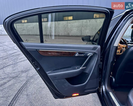 Черный Фольксваген Пассат, объемом двигателя 1.8 л и пробегом 169 тыс. км за 12999 $, фото 26 на Automoto.ua