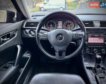 Черный Фольксваген Пассат, объемом двигателя 2 л и пробегом 201 тыс. км за 12950 $, фото 22 на Automoto.ua