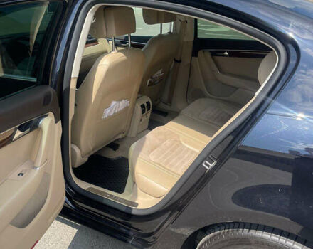 Черный Фольксваген Пассат, объемом двигателя 1.8 л и пробегом 186 тыс. км за 10000 $, фото 6 на Automoto.ua