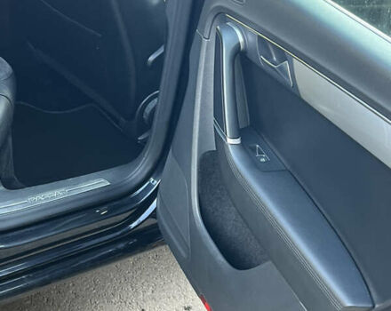 Черный Фольксваген Пассат, объемом двигателя 1.97 л и пробегом 267 тыс. км за 12299 $, фото 35 на Automoto.ua