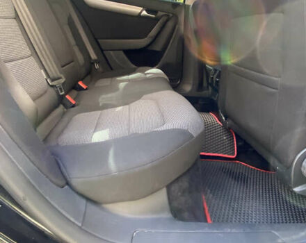 Черный Фольксваген Пассат, объемом двигателя 1.6 л и пробегом 208 тыс. км за 10900 $, фото 28 на Automoto.ua